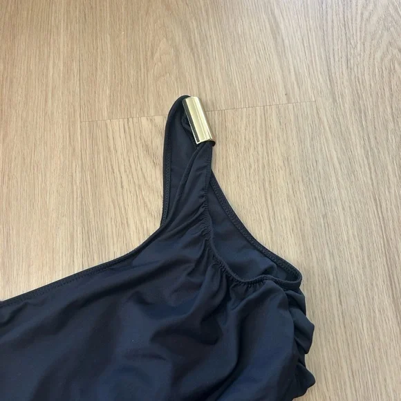 NWT Zara Cutout One Shoulder One Piece Swimsuit M - Picture 5 of 9